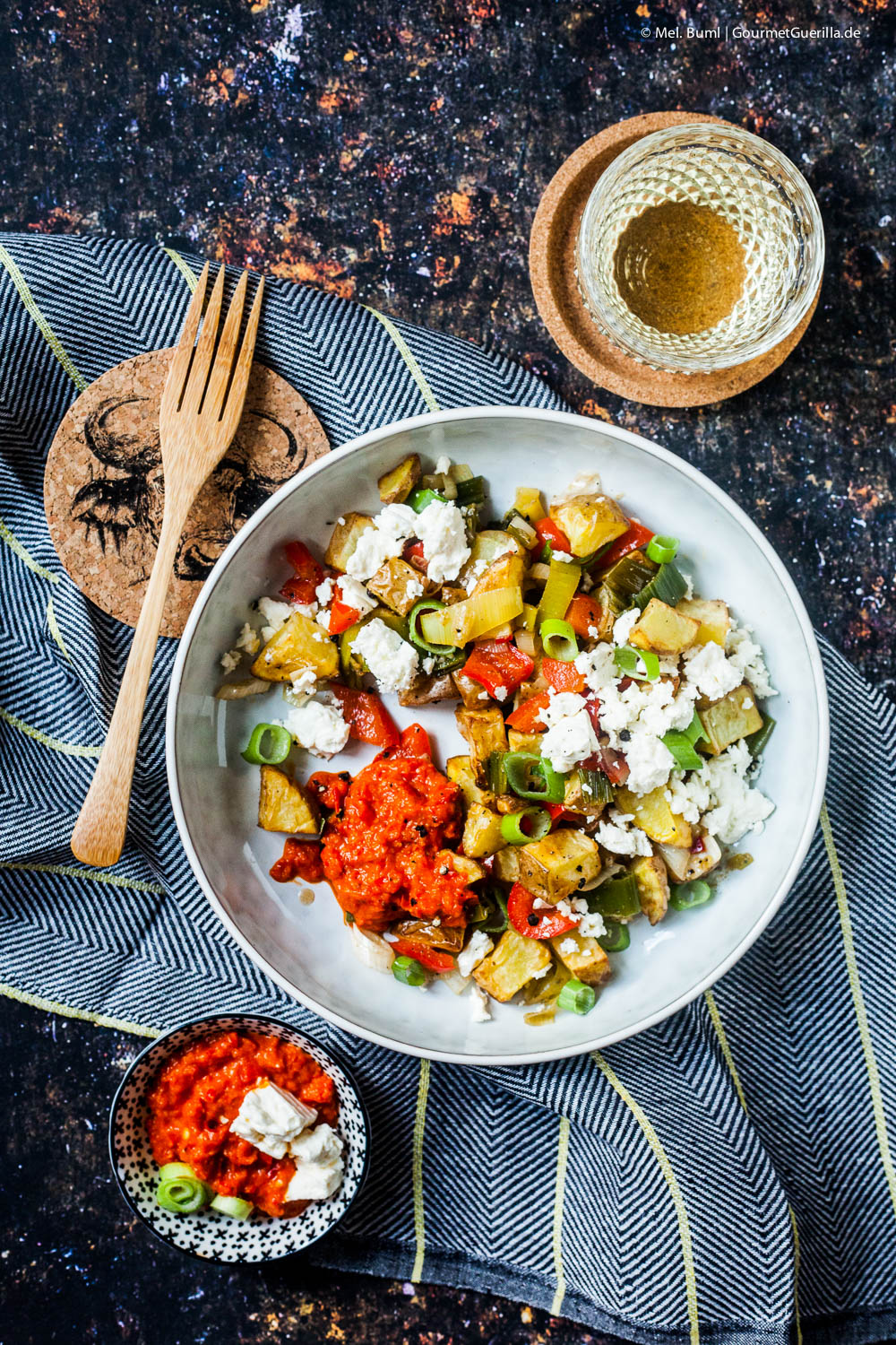 Baked potato salad with feta and Aiwar - fix from the Airfryer | GourmetGuerilla.de